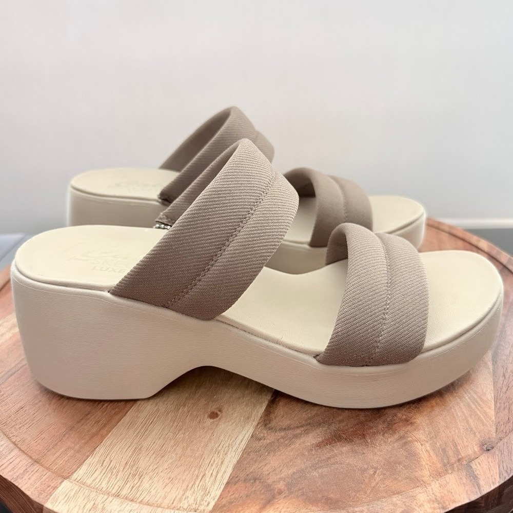 Skechers Cali Luxe Foam Platform Sandals Womens 10 Mocha Tan Slide 119415 MOC